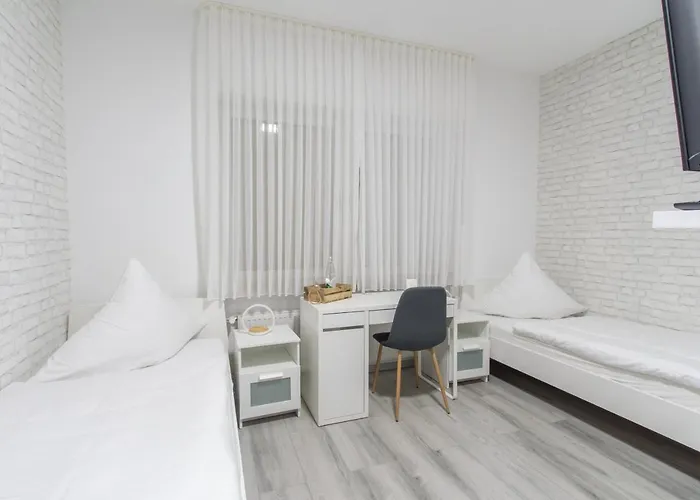 Ξενοδοχείο Billard Center Weywiesen *